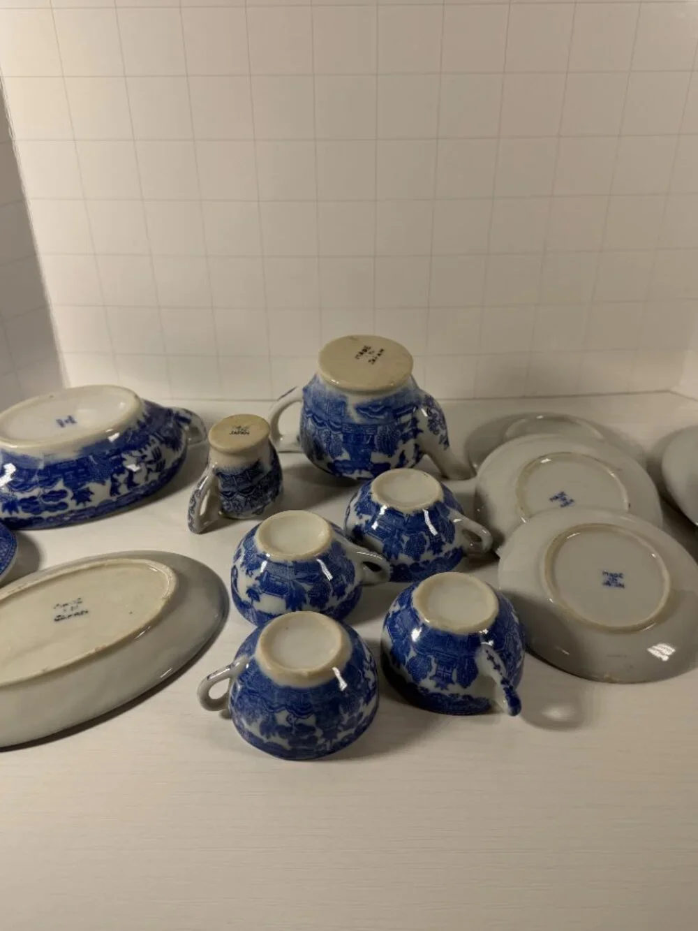 Vintage Blue Willow Miniature Child's Tea Set 17 Pc Blue White Porcelain Tea Set